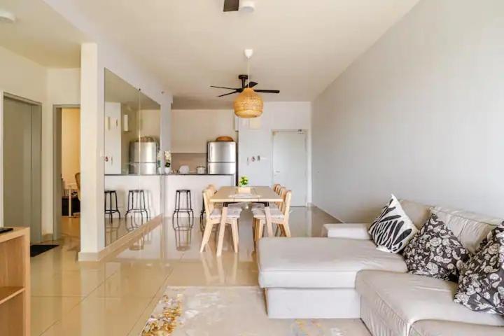 Ferienwohnung Suasana Residensi Damai Petaling Jaya Exterior foto